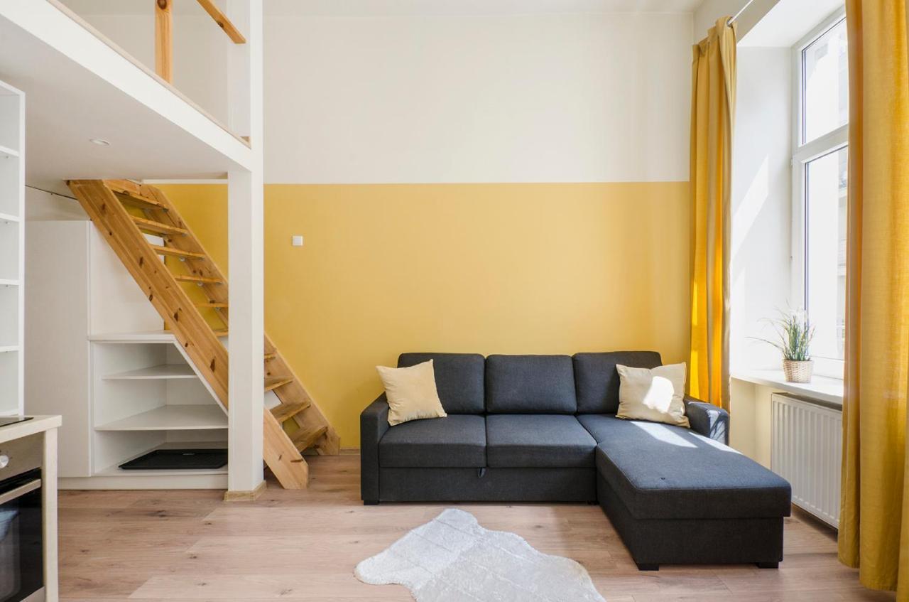 وودج Cozy Apartments On Sierpnia Street المظهر الخارجي الصورة