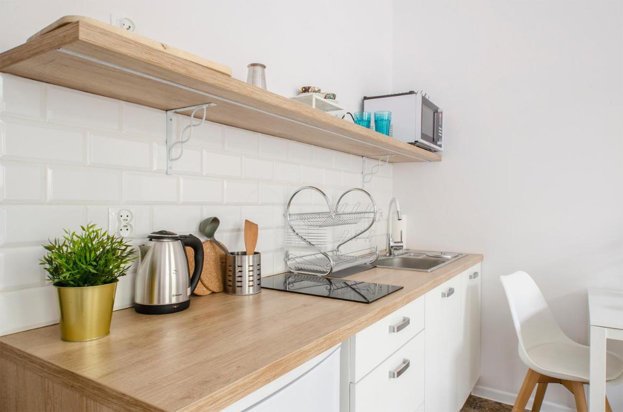 وودج Cozy Apartments On Sierpnia Street المظهر الخارجي الصورة