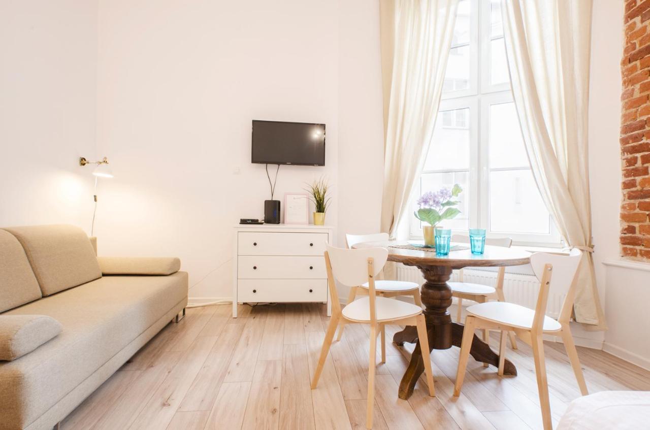وودج Cozy Apartments On Sierpnia Street المظهر الخارجي الصورة
