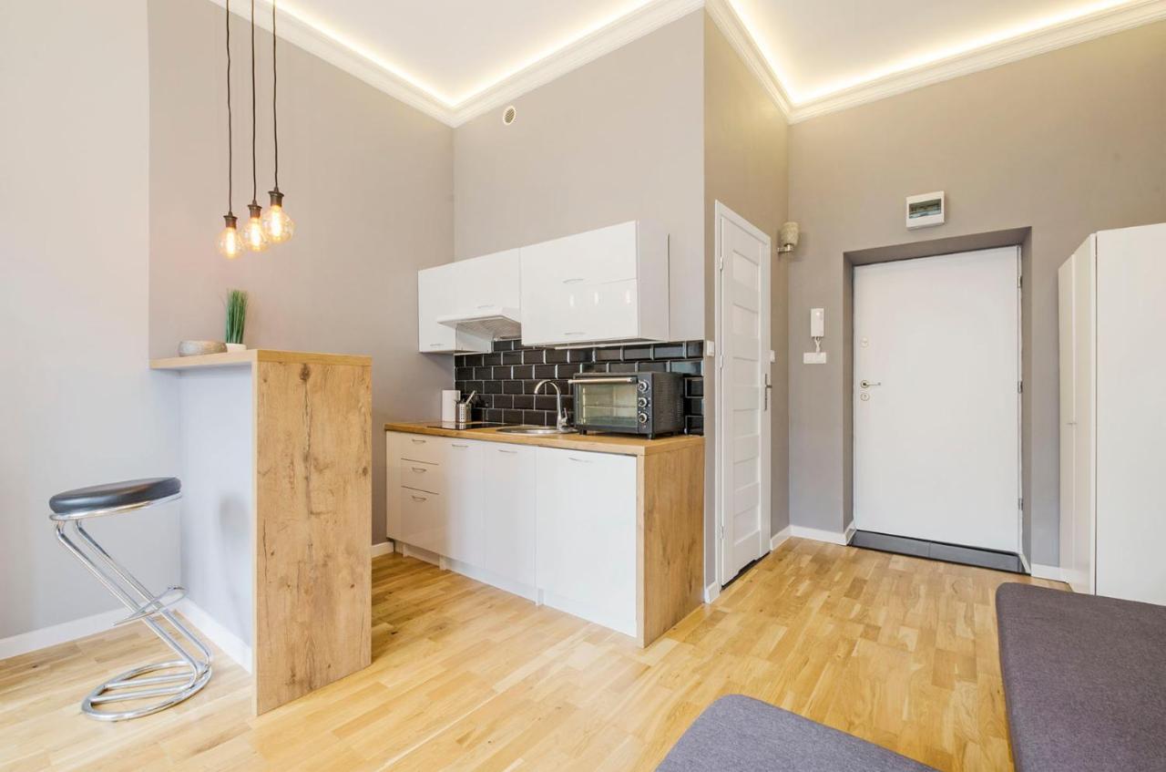 وودج Cozy Apartments On Sierpnia Street المظهر الخارجي الصورة