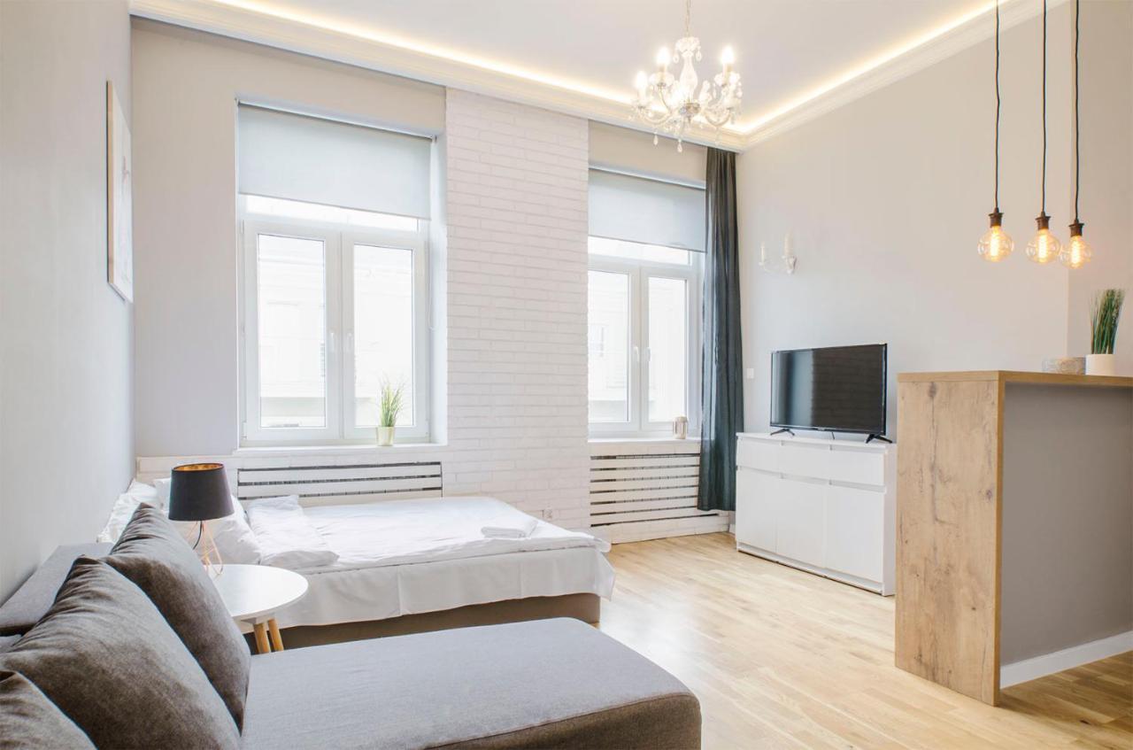 وودج Cozy Apartments On Sierpnia Street المظهر الخارجي الصورة
