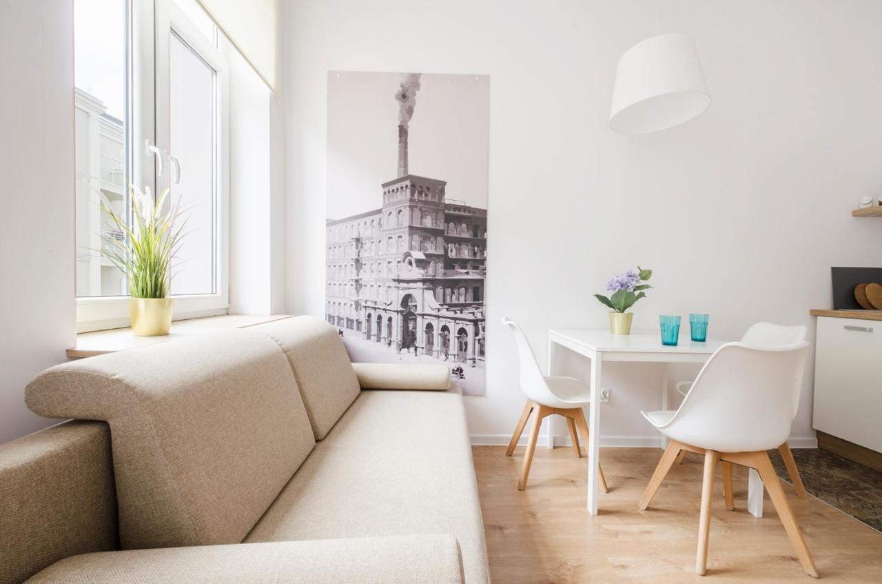 وودج Cozy Apartments On Sierpnia Street المظهر الخارجي الصورة