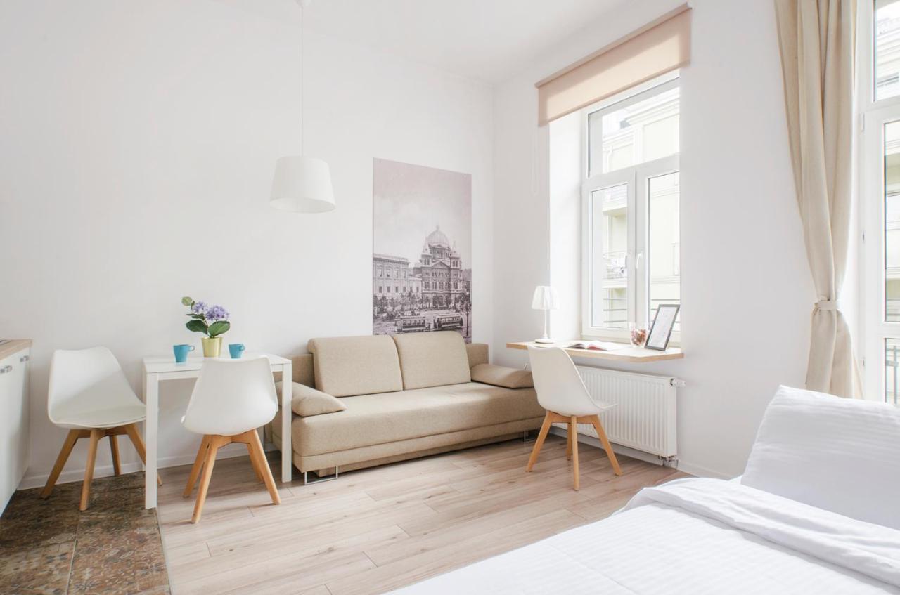 وودج Cozy Apartments On Sierpnia Street المظهر الخارجي الصورة